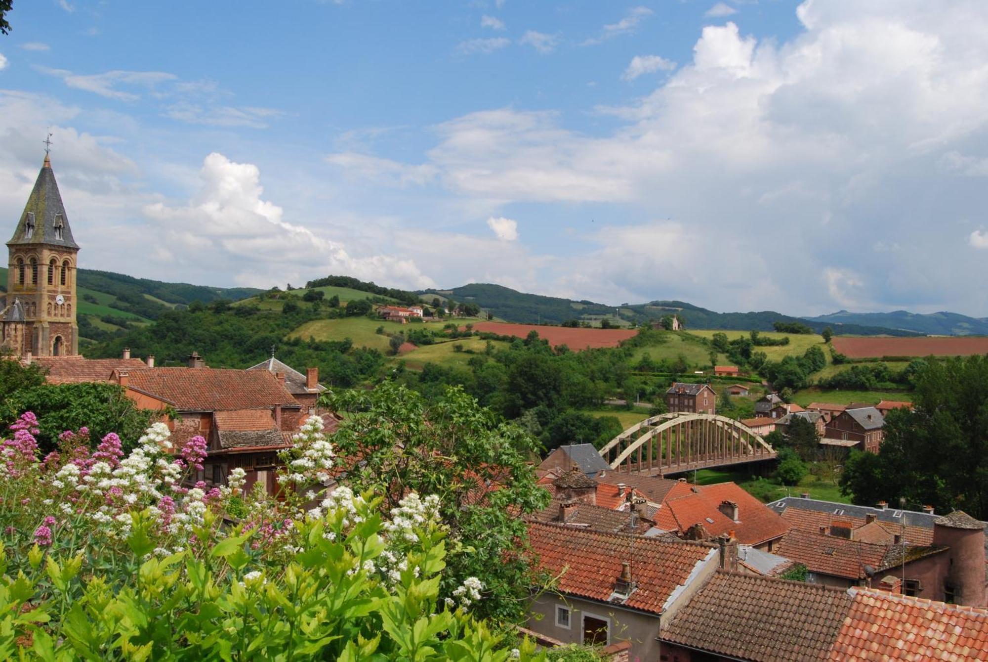 Отель Domaine La Libaudie La Bastide-Solages Экстерьер фото