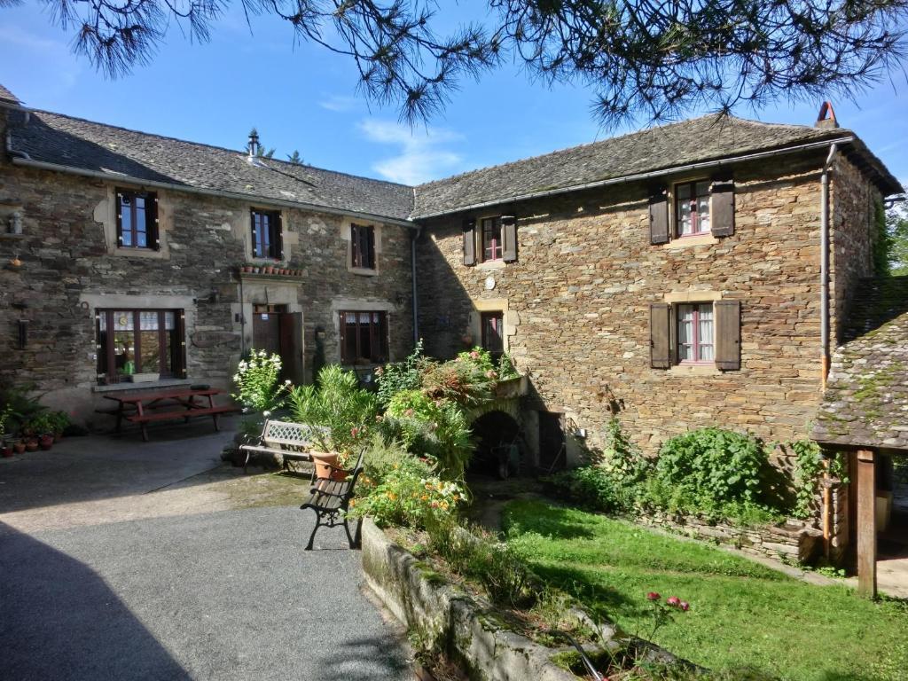 Отель Domaine La Libaudie La Bastide-Solages Экстерьер фото